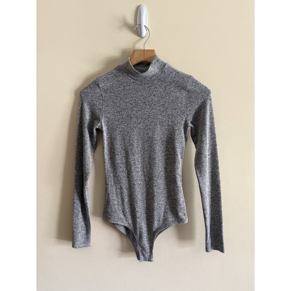 NWT Gianna‎ Bini long sleeve body suit Grey Knit Turtle Mock Neck XS